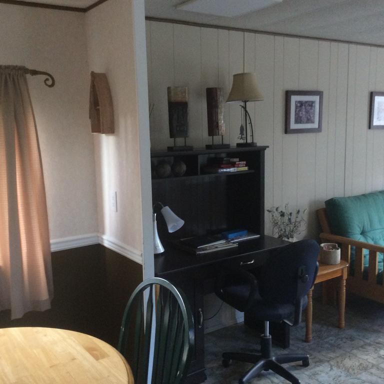 Robert'S Roost Rv Park Resort 克内尔 外观 照片